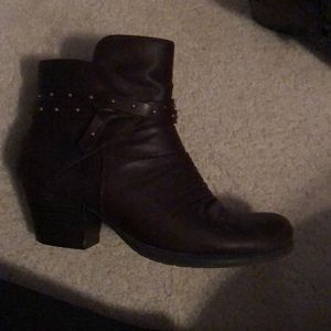 Brown Heel Boots